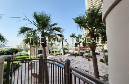تاون هاوس - 2 غرف نوم - 3 حمامات للايجار في ابراج باي - منطقة الأبراج - جزيرة اللؤلؤة - الدوحة تاون هاوس - 2 غرف نوم - 3 حمامات للايجار في ابراج باي - منطقة الأبراج - جزيرة اللؤلؤة - الدوحة