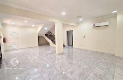 Villa - 5 - 4 for rent in Souk Al gharaffa - Al Gharrafa - Doha