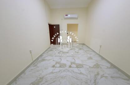 Villa - 2 Bedrooms - 1 Bathroom for rent in Al Sailiya - Al Sailiya - Doha