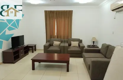 Apartment - 2 Bedrooms - 2 Bathrooms for rent in Al Mansoura - Al Mansoura - Doha