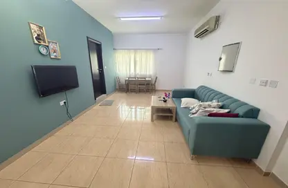 Apartment - 1 Bedroom - 1 Bathroom for rent in Mamoura 18 - Al Maamoura - Doha