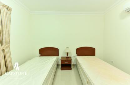 Apartment - 3 Bedrooms - 2 Bathrooms for rent in Al Sadd Road - Al Sadd - Doha