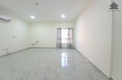 Apartment - 2 Bedrooms - 2 Bathrooms for rent in Muntazah 70 - Al Muntazah - Doha