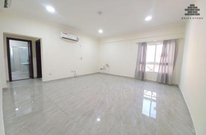 Apartment - 2 Bedrooms - 2 Bathrooms for rent in Muntazah 70 - Al Muntazah - Doha Apartment - 2 Bedrooms - 2 Bathrooms for rent in Muntazah 70 - Al Muntazah - Doha