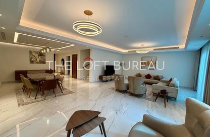 Villa - 5 Bedrooms - 7 Bathrooms for rent in Floresta Gardens - Floresta Gardens - The Pearl Island - Doha