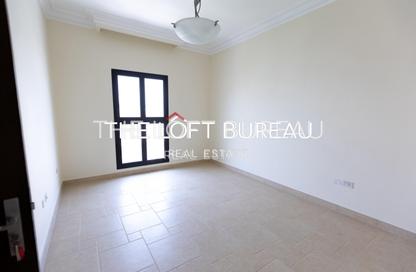 Apartment - 1 Bedroom - 2 Bathrooms for rent in Chateau - Qanat Quartier - The Pearl Island - Doha
