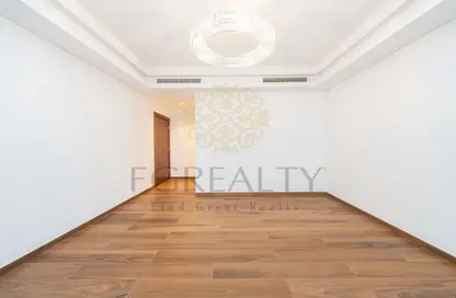 Apartment - 3 Bedrooms - 3 Bathrooms for sale in Gewan Island - The Pearl Island - Doha