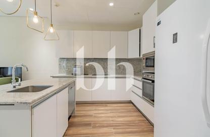 Apartment - 2 Bedrooms - 4 Bathrooms for rent in Floresta Gardens - The Pearl Island - Doha Apartment - 2 Bedrooms - 4 Bathrooms for rent in Floresta Gardens - The Pearl Island - Doha
