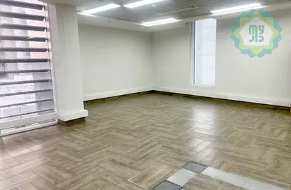 Office Space - Studio - 1 Bathroom for rent in Fereej Bin Mahmoud - Doha