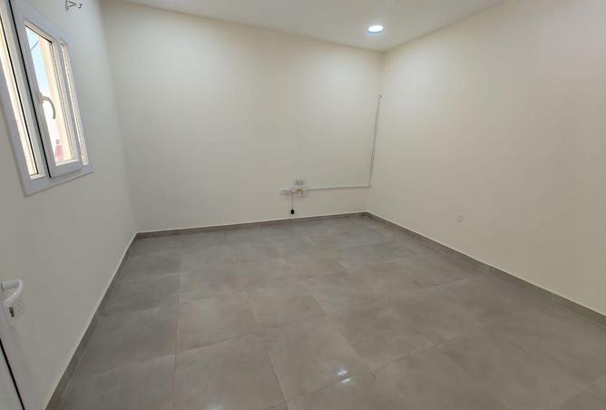 53144160 - Property Image 2