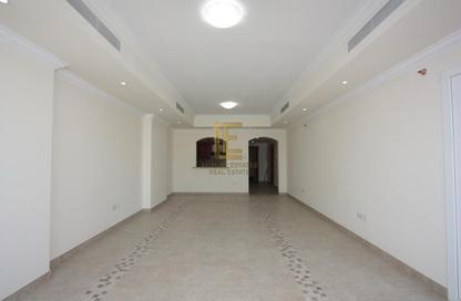 Apartment - 2 Bedrooms - 3 Bathrooms for sale in East Porto Drive - Porto Arabia - The Pearl Island - Doha Apartment - 2 Bedrooms - 3 Bathrooms for sale in East Porto Drive - Porto Arabia - The Pearl Island - Doha