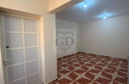 Apartment - Studio - 1 for rent in Al Duhail - Al Duhail - Doha