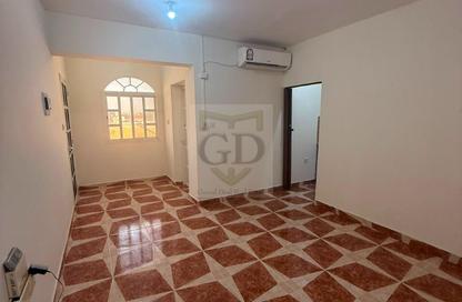 Apartment - Studio - 1 for rent in Al Duhail - Al Duhail - Doha