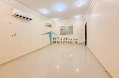 فيلا - 7 غرف نوم - 6 حمامات للايجار في أم قرن - الضعاين فيلا - 7 غرف نوم - 6 حمامات للايجار في أم قرن - الضعاين