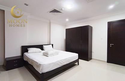 Apartment - 2 - 3 for rent in Corniche Road - Corniche Road - Doha