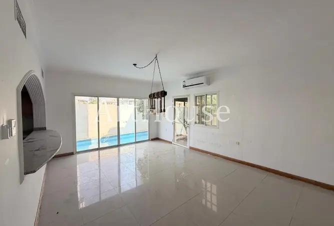 62804777 - Property Image 2