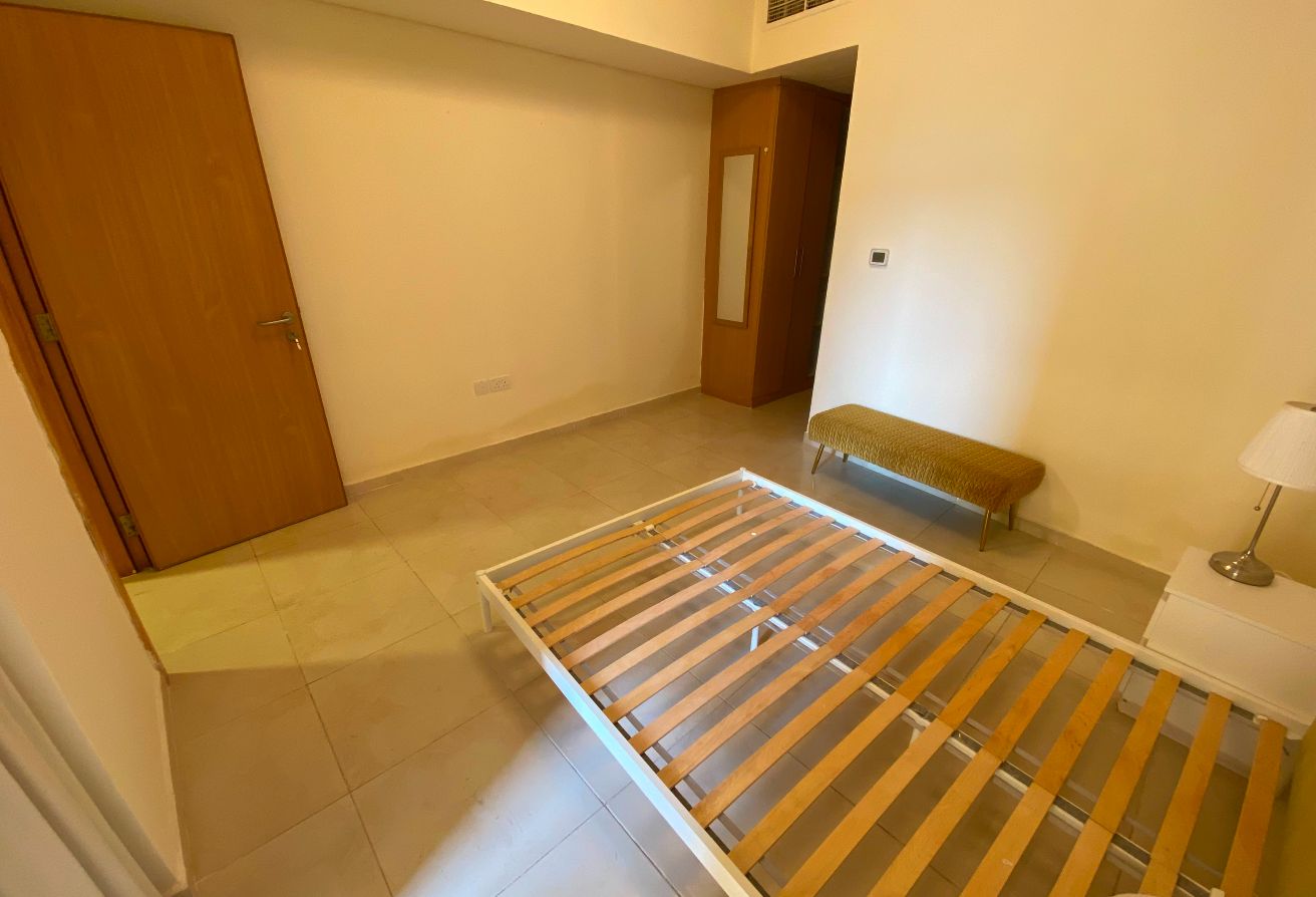 1 BHK Fully Furnished Apartment | Fox Hills thumbnail 11