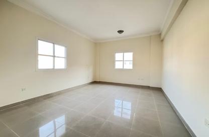 Apartment - 3 Bedrooms - 4 Bathrooms for rent in Fereej Bin Mahmoud North - Fereej Bin Mahmoud - Doha