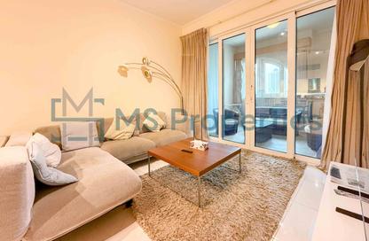 Apartment - 1 Bedroom - 2 Bathrooms for rent in Viva West - Viva Bahriyah - The Pearl Island - Doha