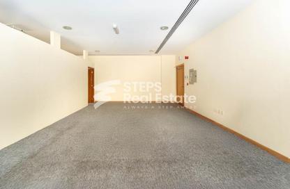 Office Space - Studio - 1 for rent in Al Soudan - Al Soudan - Doha