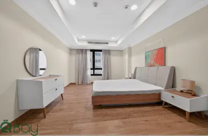 Apartment - 1 Bedroom - 2 Bathrooms for rent in West Porto Drive - Porto Arabia - The Pearl Island - Doha