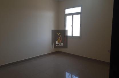 Apartment - 3 Bedrooms - 2 Bathrooms for rent in Royal Plaza - Al Sadd - Doha