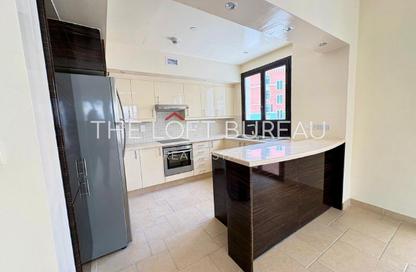 Apartment - 3 Bedrooms - 4 Bathrooms for sale in Mercato - Qanat Quartier - The Pearl Island - Doha