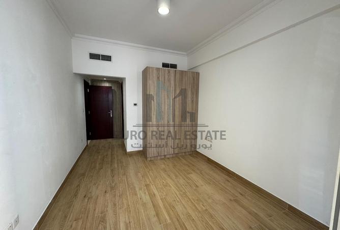 1027108 - Property Image 2