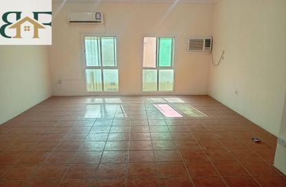 Apartment - 3 Bedrooms - 3 Bathrooms for rent in Al Mansoura - Al Mansoura - Doha
