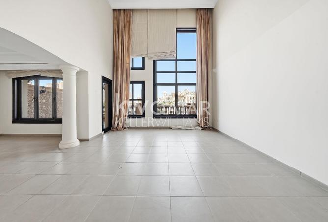 54878993 - Property Main Image