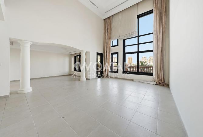 54878993 - Property Image 2