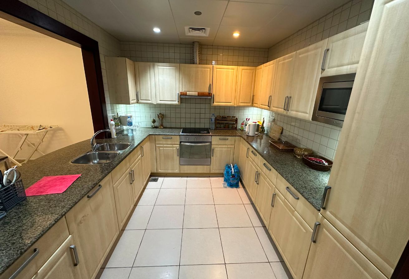 Spacious 1 BHK I FF I EXL I Partial marina view thumbnail 4