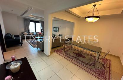 Apartment - 1 Bedroom - 2 Bathrooms for rent in West Porto Drive - Porto Arabia - The Pearl Island - Doha