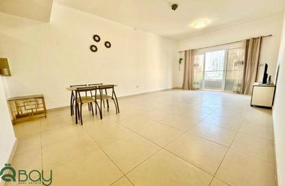 Apartment - 1 Bedroom - 2 Bathrooms for rent in Piazza 2 - La Piazza - Fox Hills - Lusail Apartment - 1 Bedroom - 2 Bathrooms for rent in Piazza 2 - La Piazza - Fox Hills - Lusail