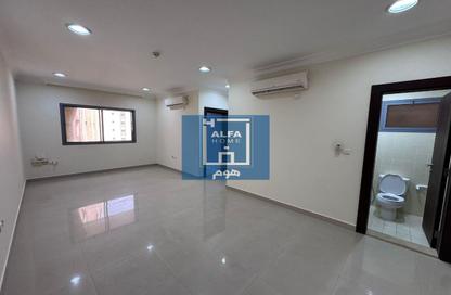 Apartment - 2 Bedrooms - 2 Bathrooms for rent in Al Sadd Road - Al Sadd - Doha
