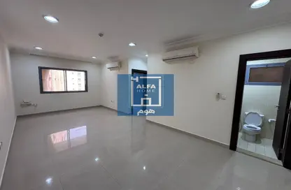 Apartment - 2 Bedrooms - 2 Bathrooms for rent in Al Sadd Road - Al Sadd - Doha