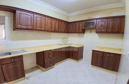 Apartment - 2 Bedrooms - 3 Bathrooms for rent in Muntazah 7 - Al Muntazah - Doha