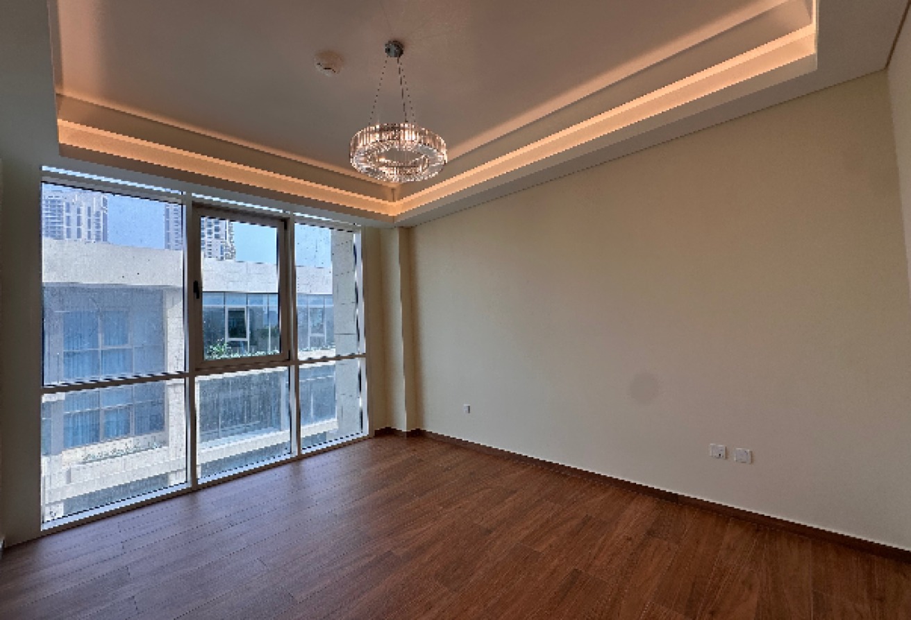 SPACIOUS DUPLEX 4 PLUS MAID AND ELEVATOR - duplex in Crystal Residence