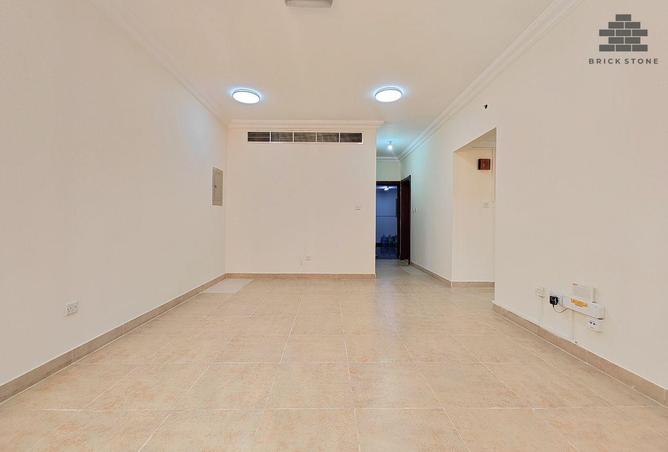 55678582 - Property Image 2