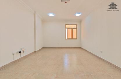 Apartment - 2 Bedrooms - 2 Bathrooms for rent in Al Sadd Road - Al Sadd - Doha