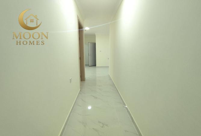 57254372 - Property Image 2