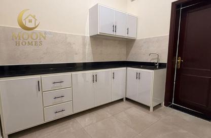 Apartment - Studio - 1 for rent in Al Luqta - Al Luqta - Doha