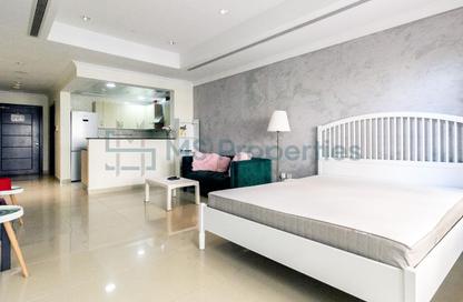 Apartment - Studio - 1 for rent in West Porto Drive - Porto Arabia - The Pearl Island - Doha Apartment - Studio - 1 for rent in West Porto Drive - Porto Arabia - The Pearl Island - Doha