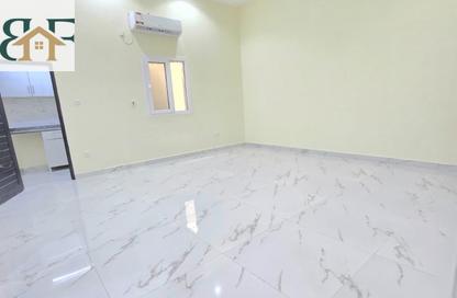 Apartment - 1 Bedroom - 1 Bathroom for rent in Najma Street - Najma - Doha