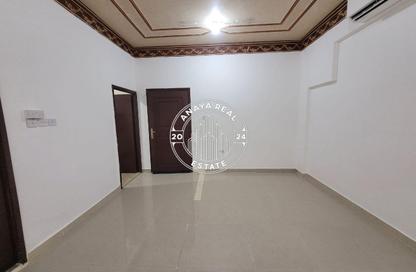 Villa - Studio - 1 Bathroom for rent in Bu Hamour Street - Abu Hamour - Doha