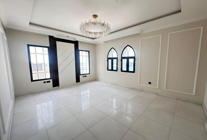 56669459 - Property Main Image