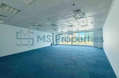 Office Space - Studio - 2 Bathrooms for rent in West Bay - West Bay - Doha