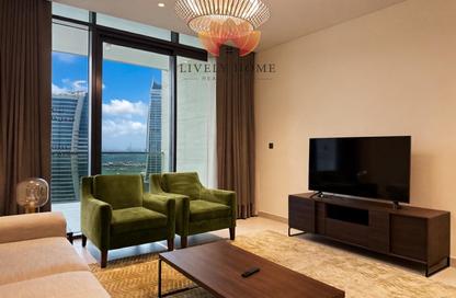 Apartment - 1 - 2 for rent in Lusail Marina Heights - Marina District - Lusail