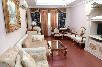 Apartment - 2 Bedrooms - 2 Bathrooms for rent in Al Mansoura - Al Mansoura - Doha