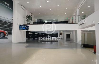 Show Room - Studio - 3 Bathrooms for rent in Salwa Commercial Building - Salwa Road - Doha